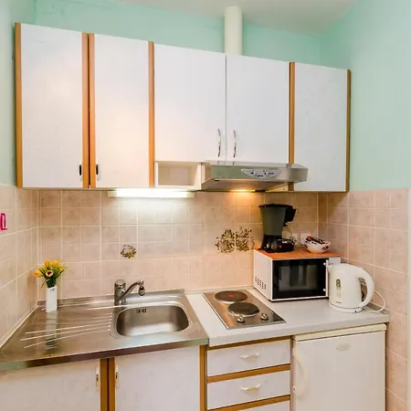 Avdic Guest house